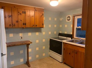 39 SE Mountain Rd, Wingdale, NY 12594