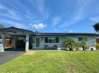 8891 NW 11th St, Hollywood, FL 33024
