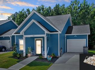 105 Lenox Cir, Lagrange, GA 30241