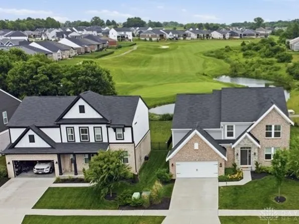 5283 Greenview Ln, Lebanon, OH 45036