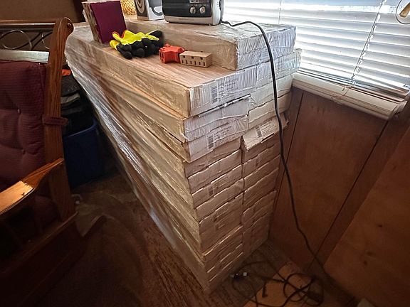 5th image of 371 Sagebrush Rd