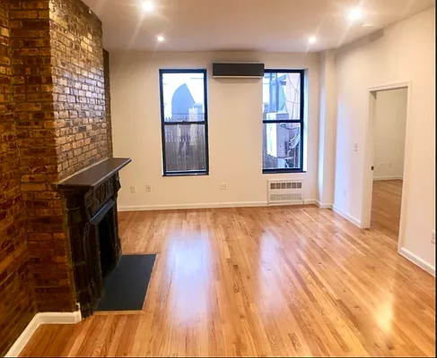 Rented by Newcastle Realty Services | media 10