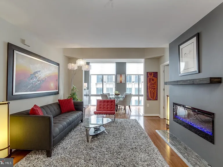11990 Market St #1604 — Photo 7