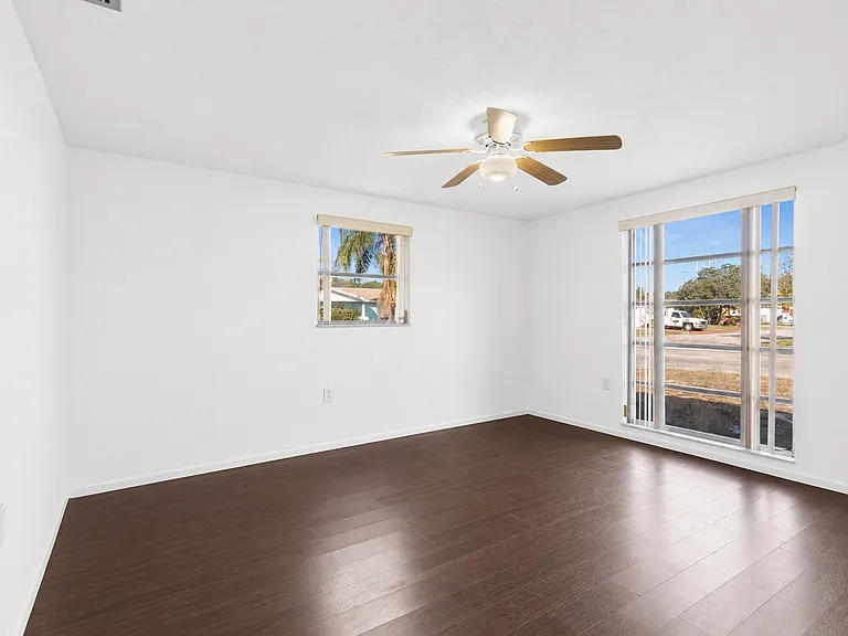 3022 Salisbury Dr — Photo 6