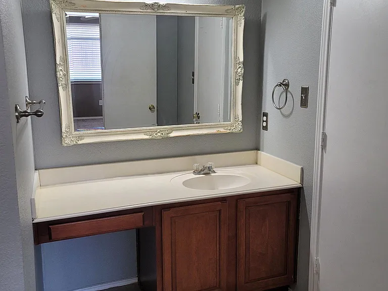 10416 Morning Dew St — Photo 23