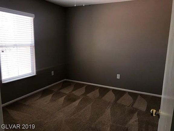 4th image of 2428 Cockatoo Dr