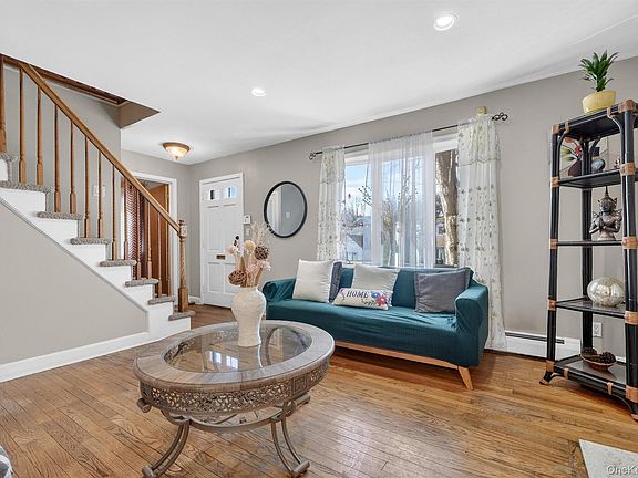 5th image of 191 Morsemere Avenue