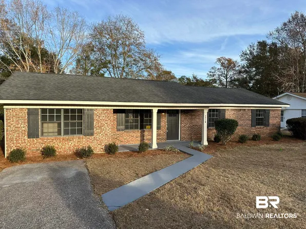 1710 Auburn Ave, Bay Minette, AL 36507