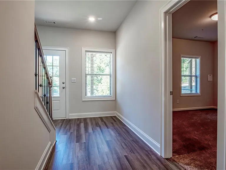 1662 Mountain Top Ln — Photo 33