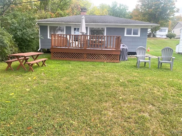 8581 Sunset Dr, Caneadea, NY 14717