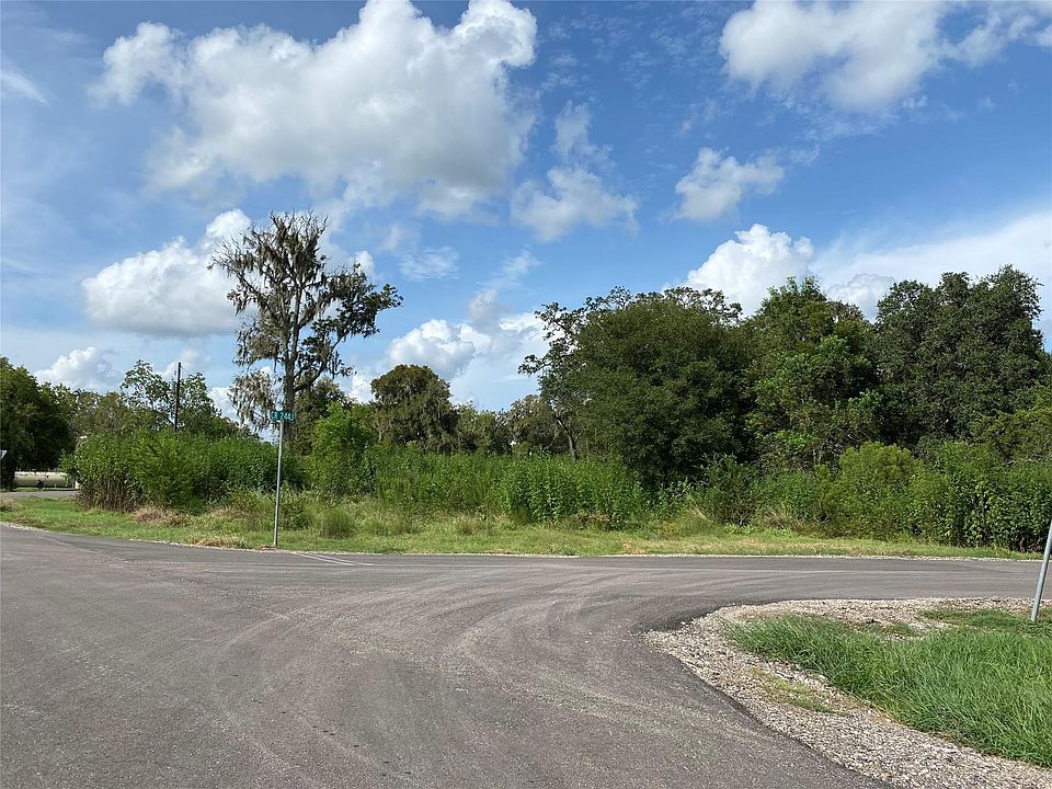 1st image of 4292 Blue Lake Rd