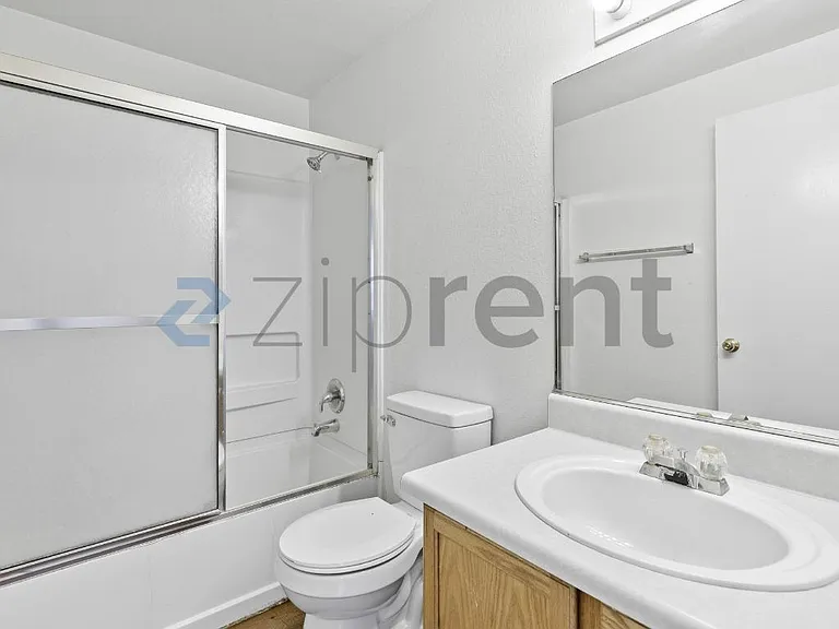 2500 Sierra Bello Ave #120 — Photo 24