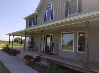 38811 W 92nd St, Richmond, MO 64085