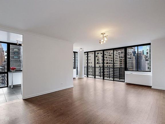 2nd image of 255 E 49th St APT 15D
