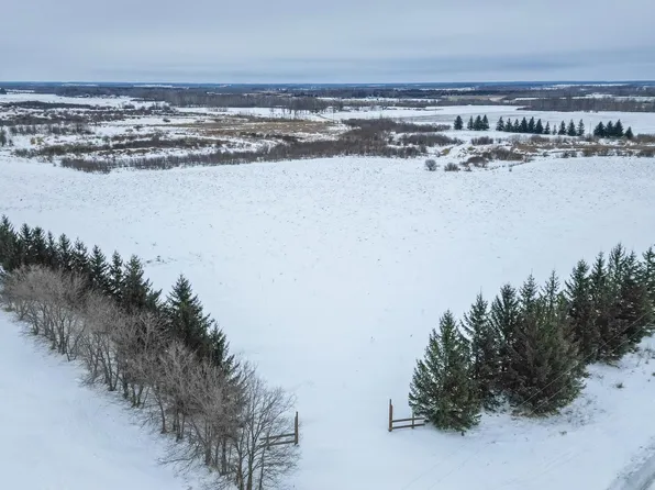 Sunny Acres Rd NE, Nelson, MN 56355