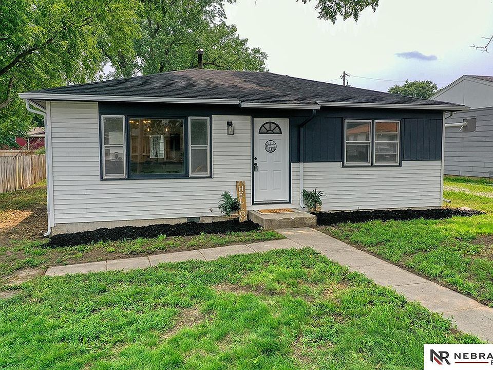 1st image of 7321 Kearney Ave