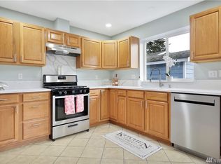 3520 Capstone Ave, Bremerton, WA 98310