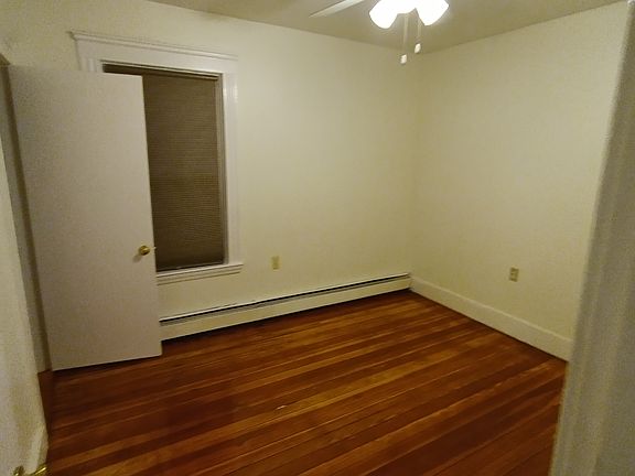 5th image of 459 East Ave