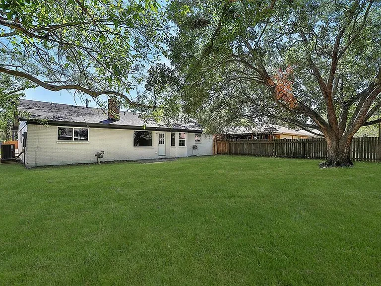 3206 Whitesail Dr — Photo 22