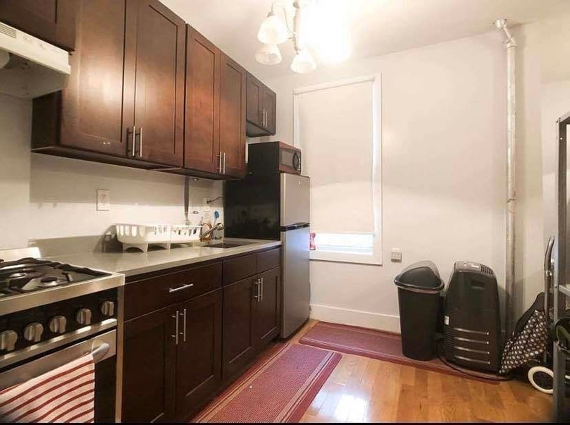 1st image of 39-25 24th St