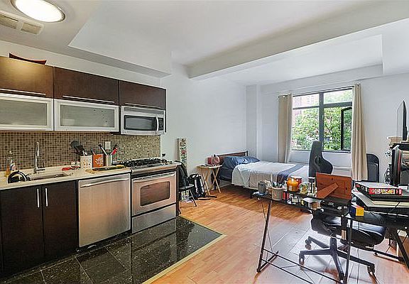 3rd image of 416 E 120th St APT 3A