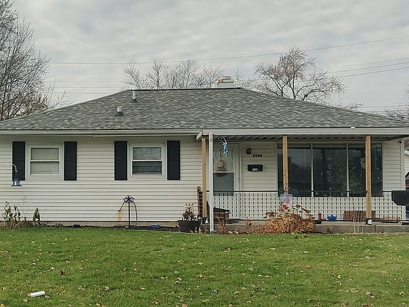 2nd image of 2540 Foxhall Dr
