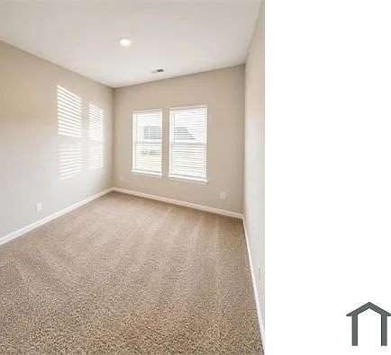 29751 Glenrose Way — Photo 12