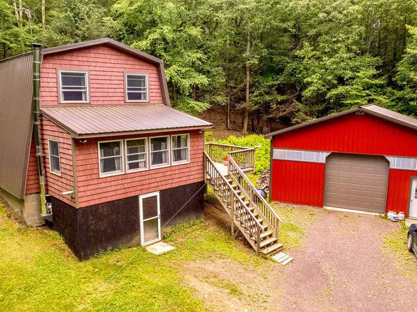120 Liberty Dr, Millville, PA 17846