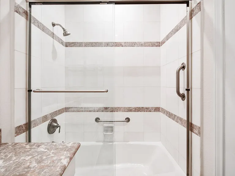 200 N Almont Dr #302 — Photo 19