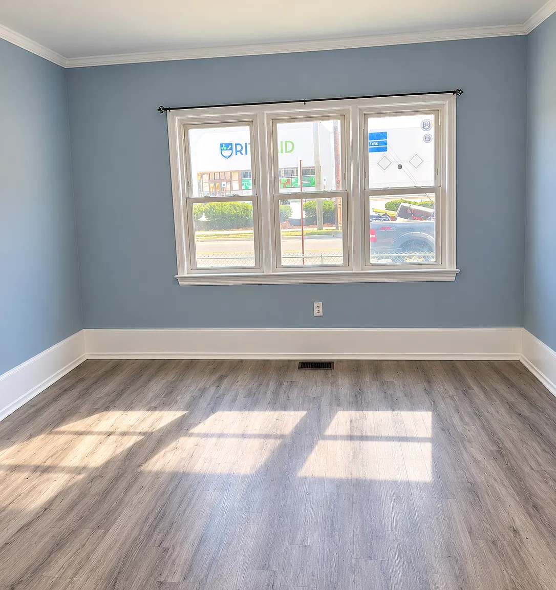 2 bed, 800 sqft, $1,600 — Photo 1