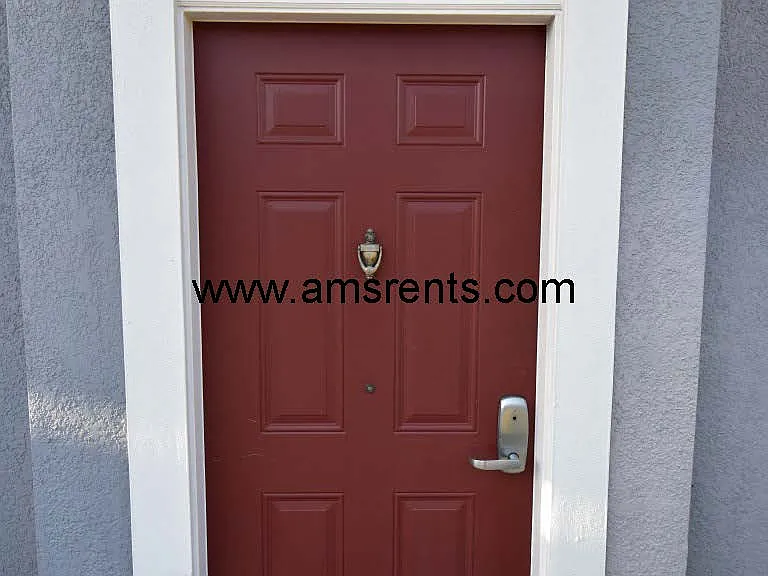 4601 Yellowgold Rd W #8-102 — Photo 2