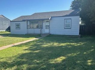 504 S Lakin St, Lakin, KS 67860
