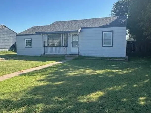 504 S Lakin St, Lakin, KS 67860