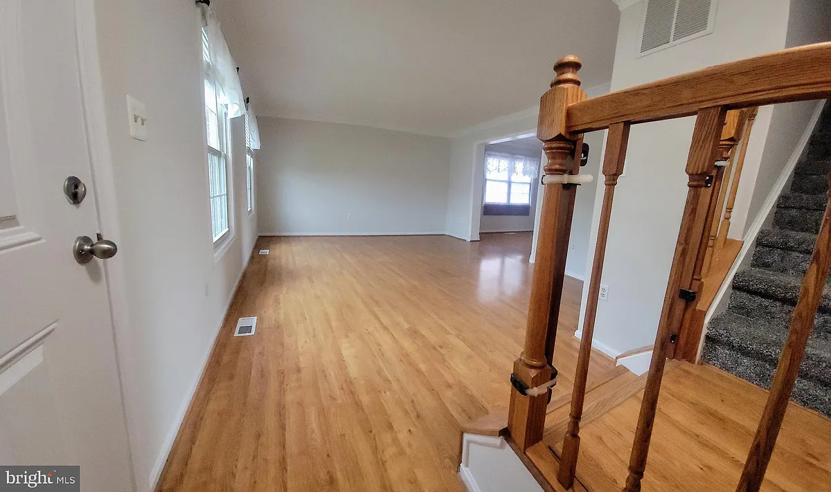 Building Photo - 8949 Princeton Park Dr