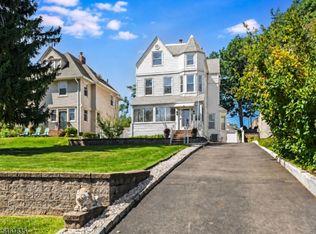 22 Forest St, Montclair Twp., NJ 07042