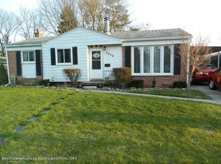2418 Ridgeline Dr, Lansing, MI 48912