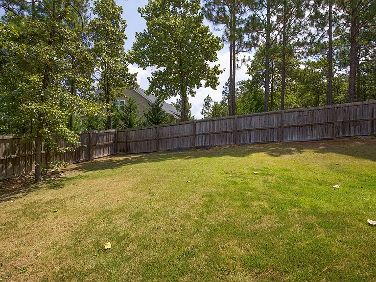 59 Cherry Hill Dr — Photo 10