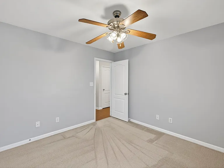 155 W River Bend Dr — Photo 36