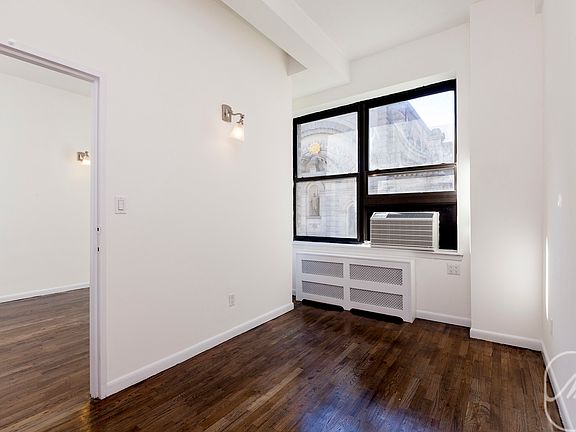 4th image of 43 W 16th St APT 6A