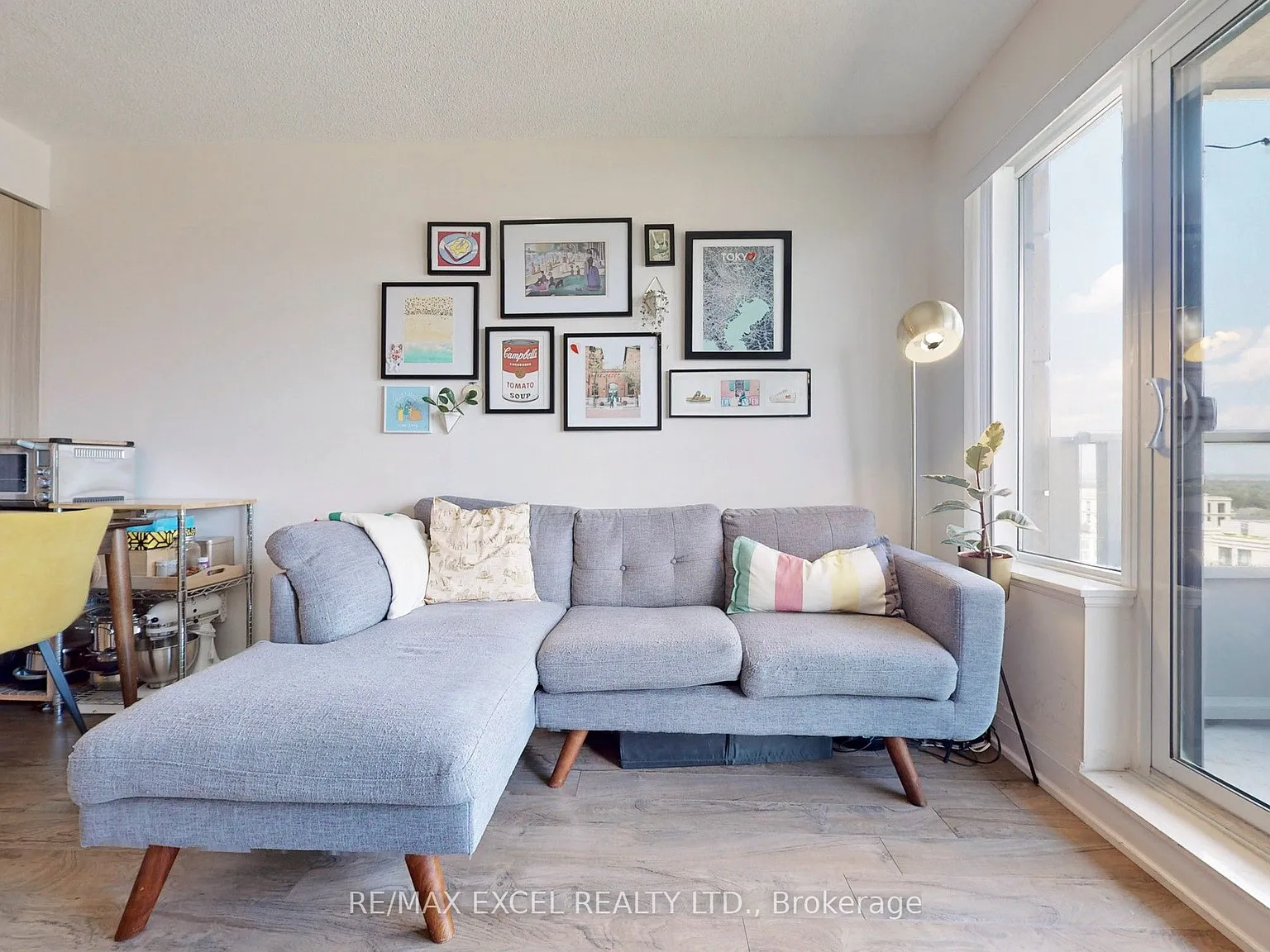 2 bed, $2,350 — Photo 3