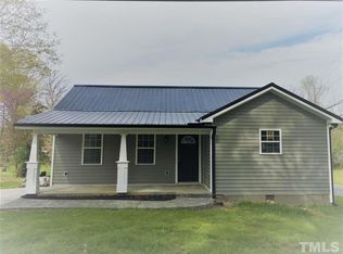 729 N 3rd Ave, Siler City, NC 27344