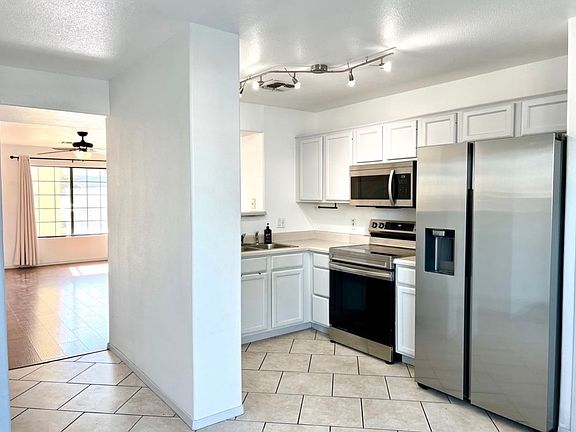 5th image of 7801 N 44th Dr Unit 1180