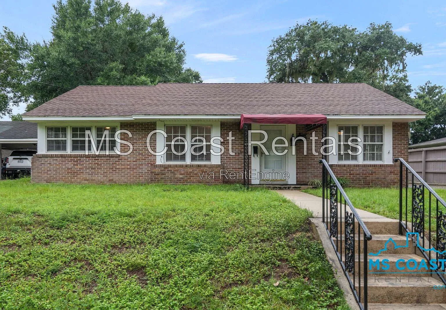 2 bed, 2.0 bath, 1350 sqft, $1,699 — Photo 1