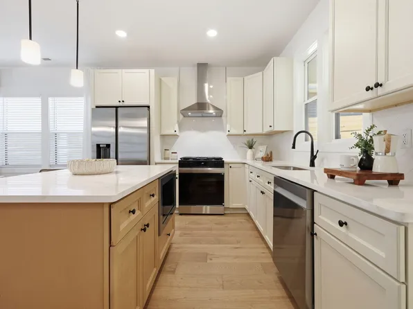 1311 Boyer St, Raleigh, NC 27610