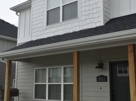 1911 S Garland Ave, Fayetteville, AR