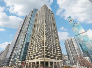 360 E Randolph St APT 1102, Chicago, IL 60601