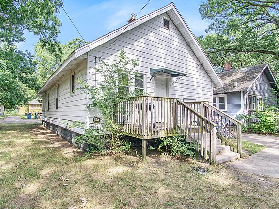 5th image of 2931 Mason Blvd