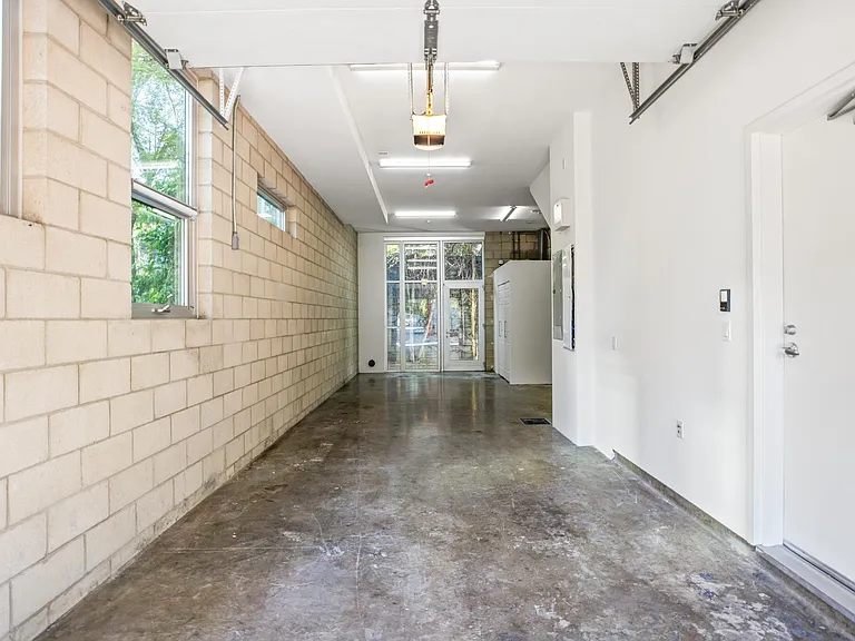 3450 Cahuenga Blvd W #801 — Photo 22