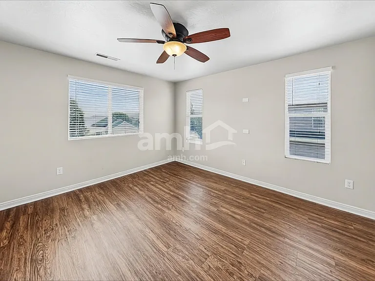 456 W Bountiful Way — Photo 9