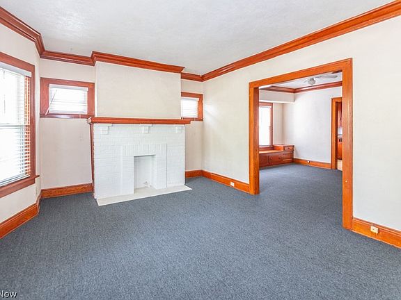 5th image of 917 Helmsdale Rd